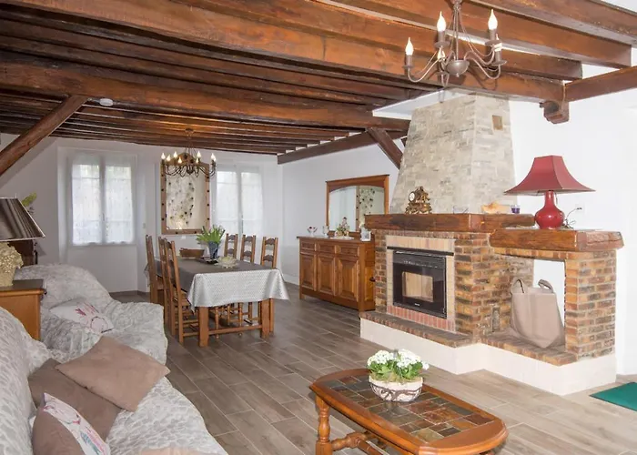 Comme Chez Soi En Champagne * Fromentieres (Marne)